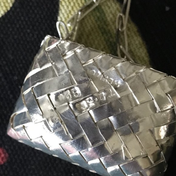 Sterling Silver Coin Purse Pendant Necklace Weave Basket Style Top Open - Picture 3 of 9